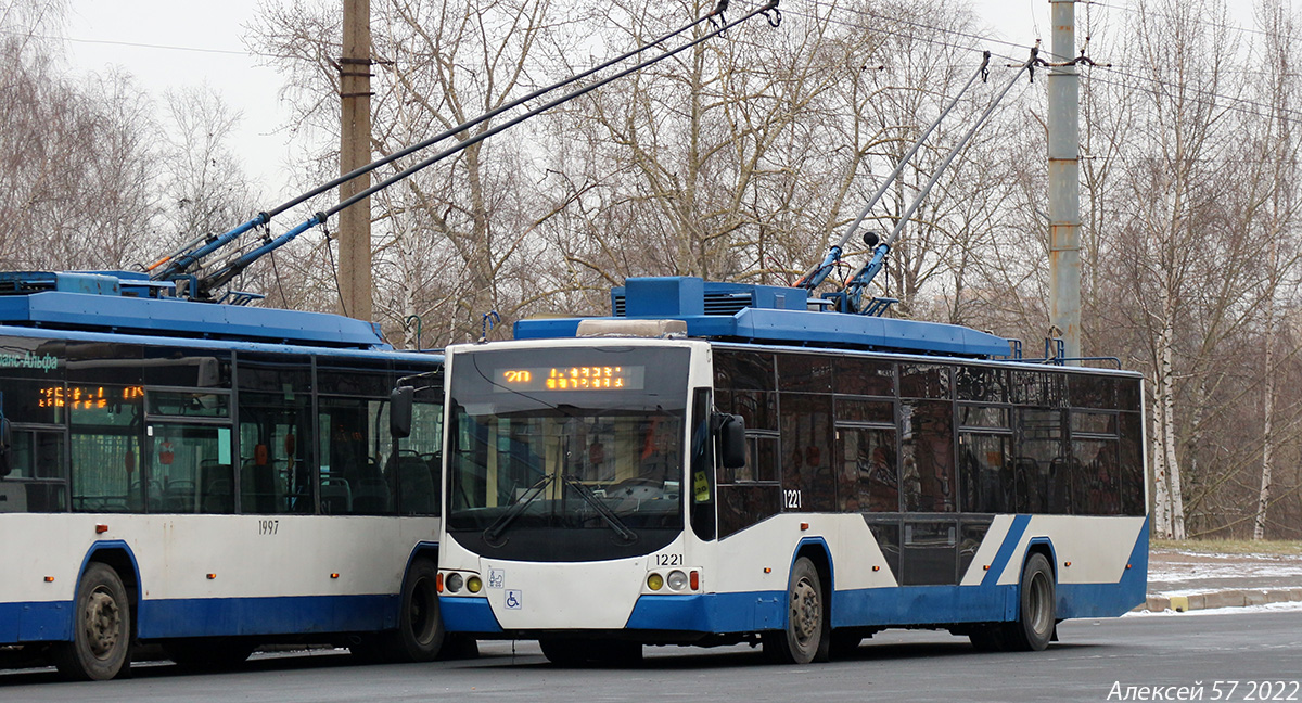 Sanktpēterburga, VMZ-5298.01 “Avangard” № 1221