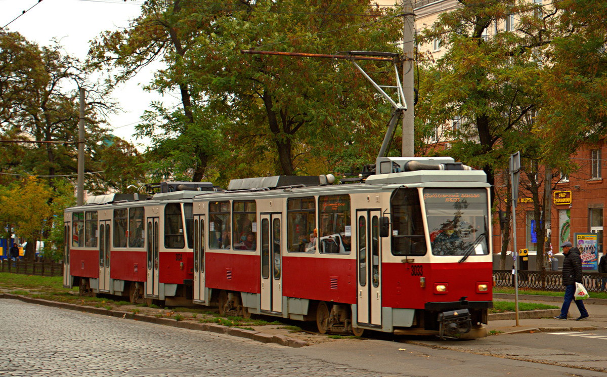 Днепр, Tatra T6A2M № 3033