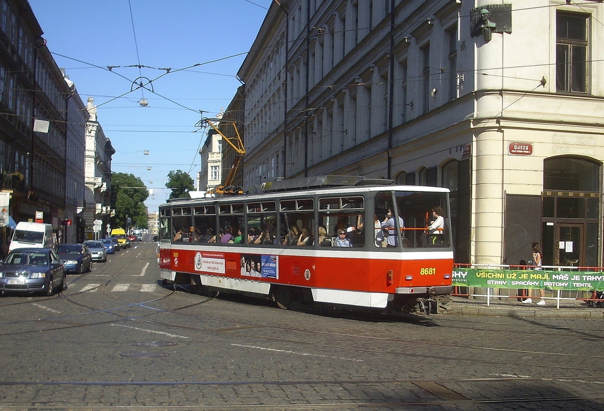 Praga, Tatra T6A5 Nr. 8681