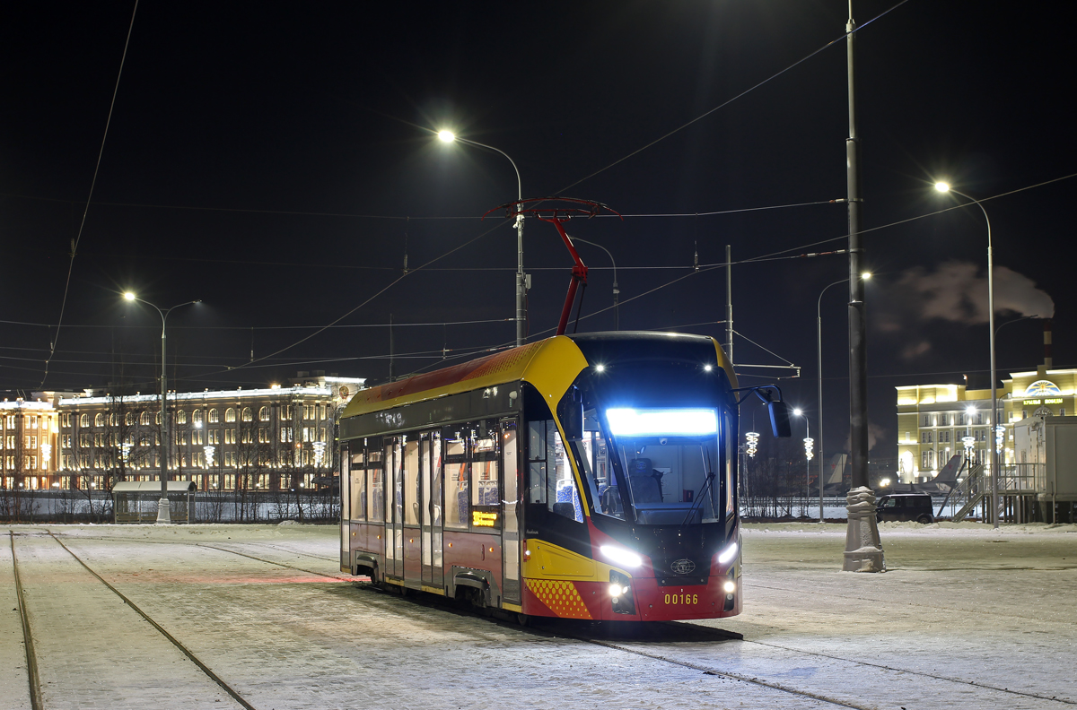 Verkhniaya Pyshma, 71-911EM “Lvyonok” č. 00166