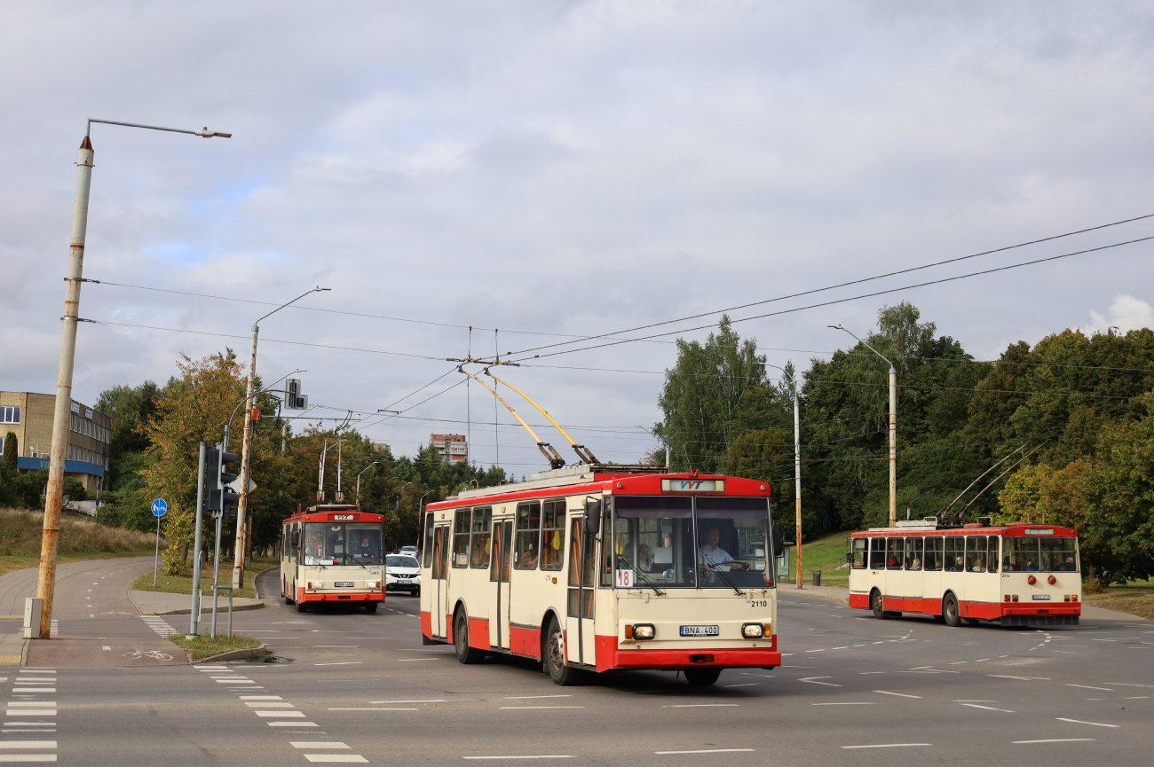 Vilnius, Škoda 14Tr10/6 # 2110 Vilnius, Škoda 14Tr10/6 # 2110