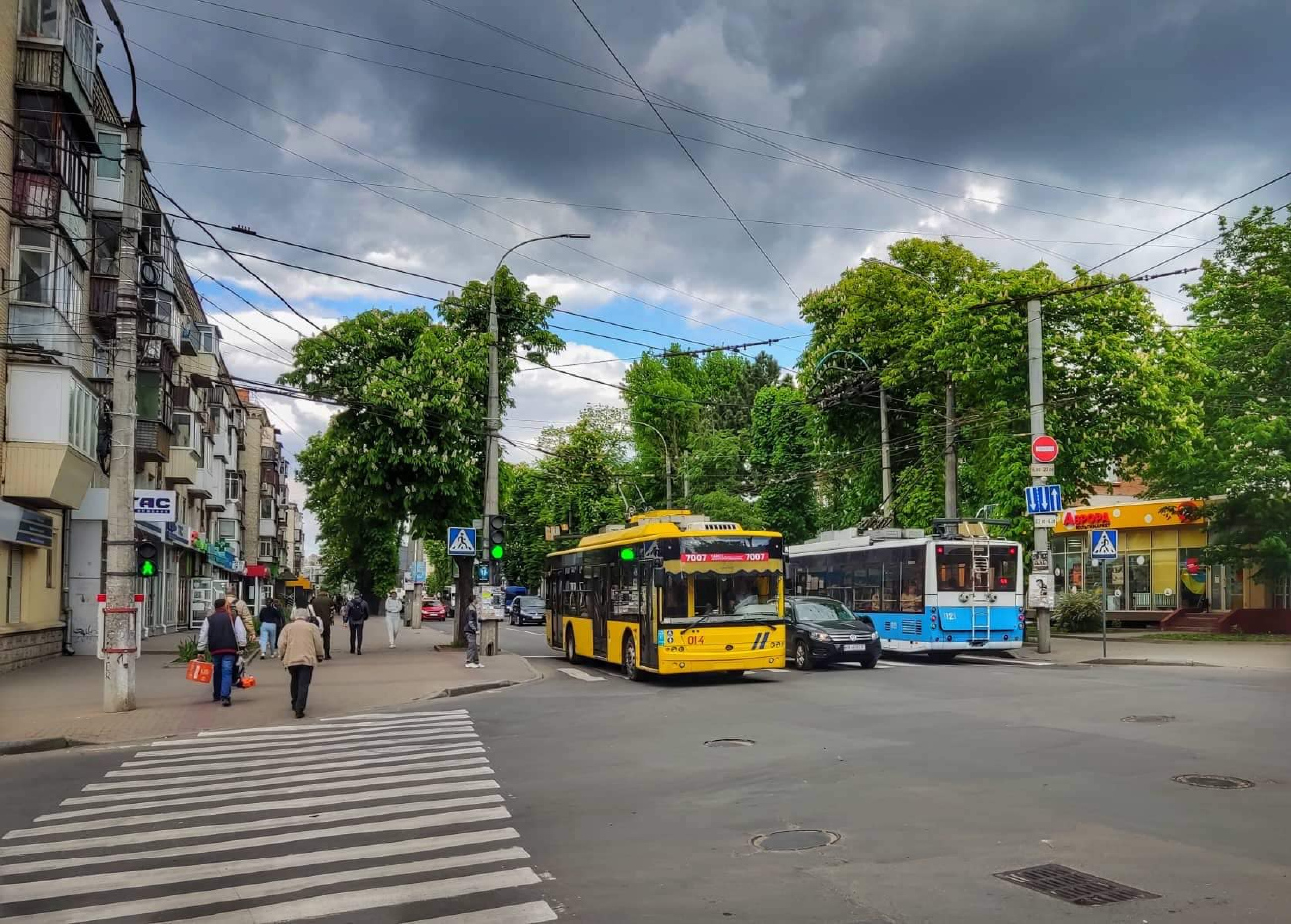 Хмельницкий, Богдан Т70117 № 014