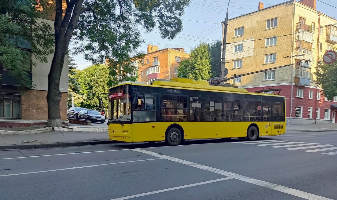 Khmelnytskyi, Bogdan T70117 № 017