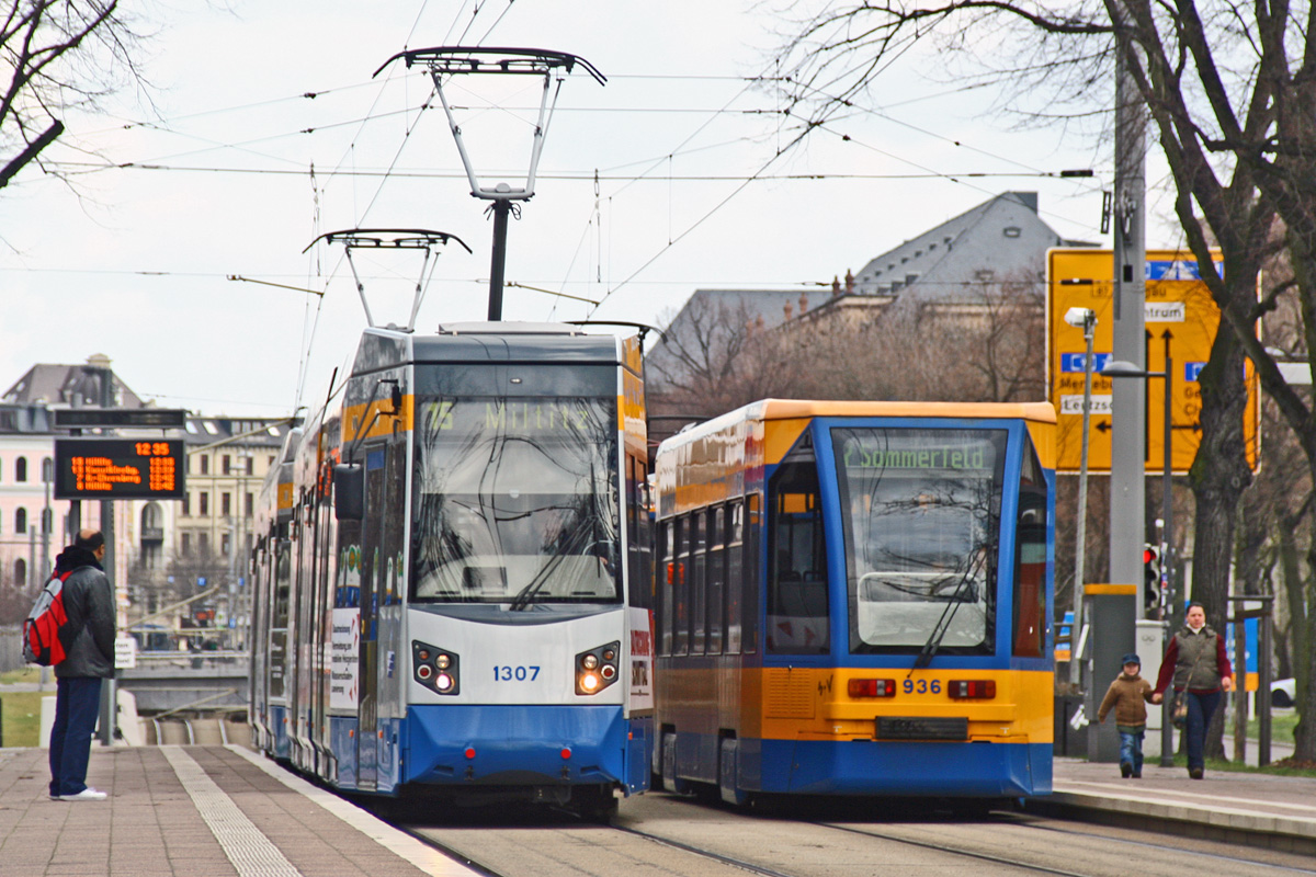 Leipzig, Leoliner Fahrzeug-Bau Leipzig NGTW6L # 1307; Leipzig, Bombardier NB4 # 936 Leipzig, Leoliner Fahrzeug-Bau Leipzig NGTW6L # 1307; Leipzig, Bombardier NB4 # 936