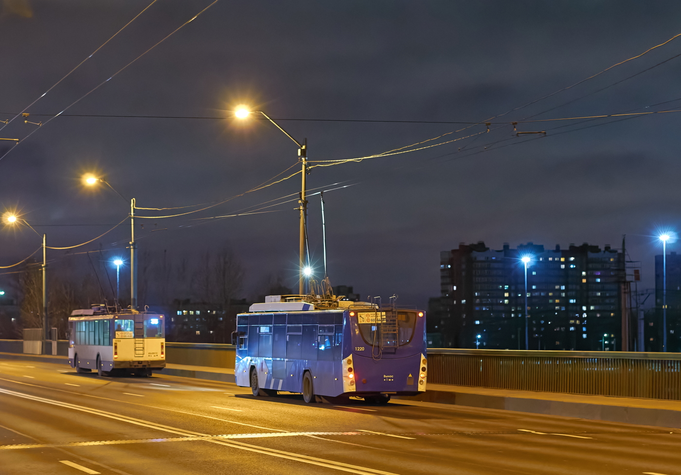 Санкт-Петербург, ВМЗ-5298.01 «Авангард» № 1220