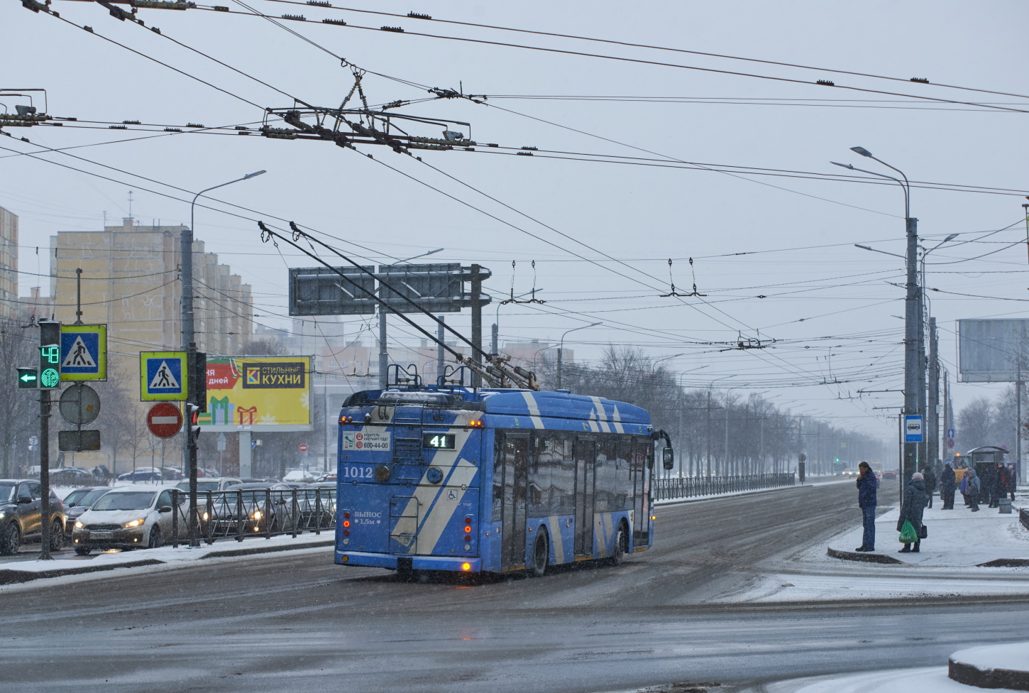 Pietari, Trolza-5265.08 “Megapolis” # 1012