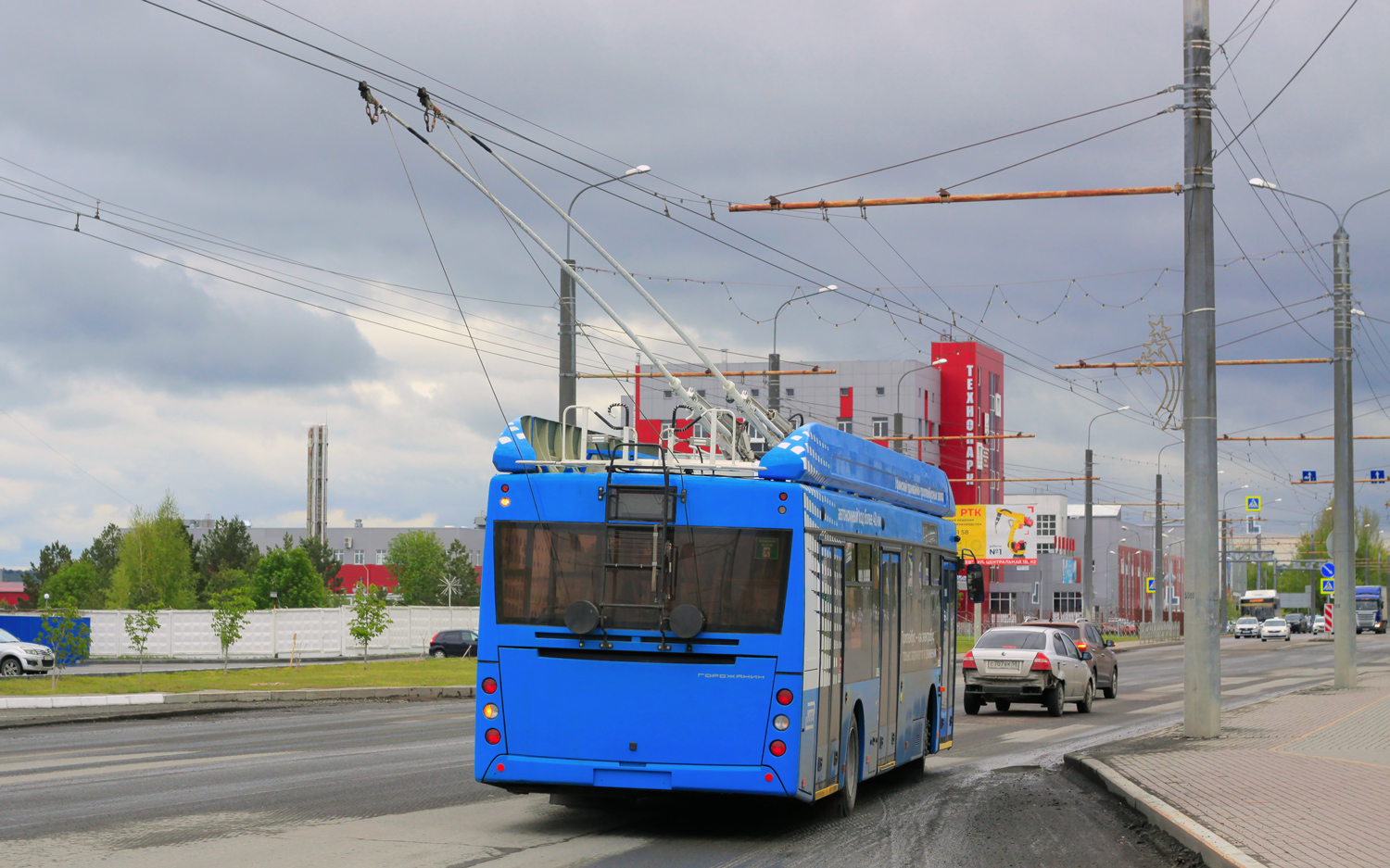 Пенза, УТТЗ-6241.01 «Горожанин» № 2001