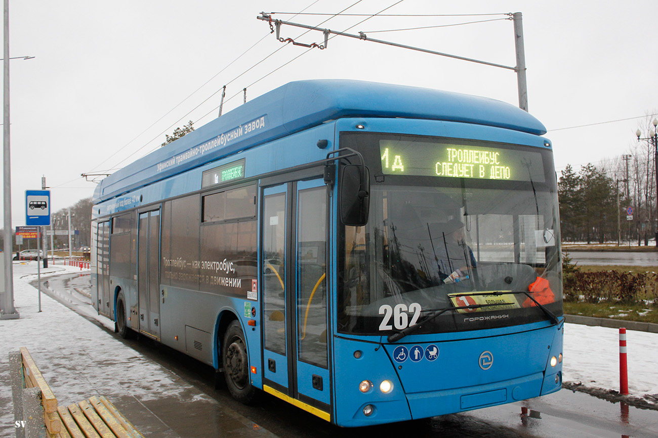 Хабаровск, УТТЗ-6241.01 «Горожанин» № 262