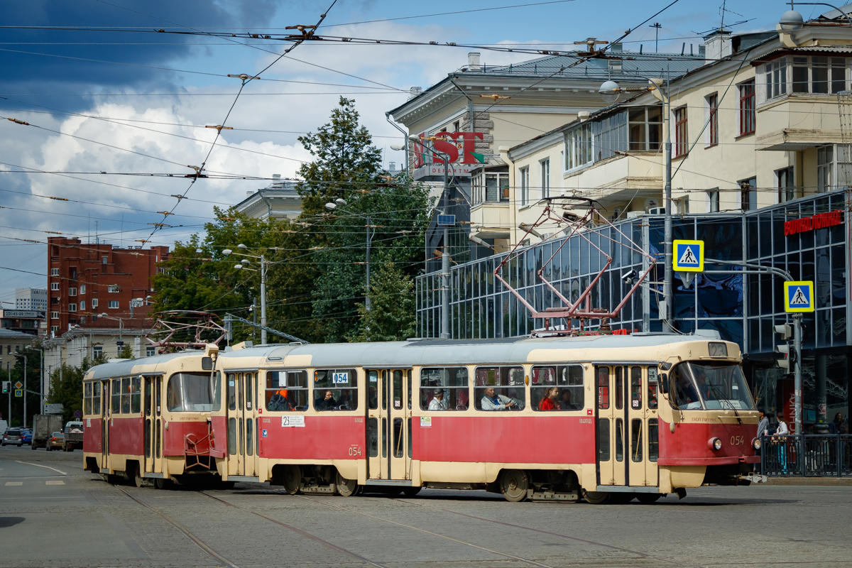 Екатеринбург, Tatra T3SU № 054