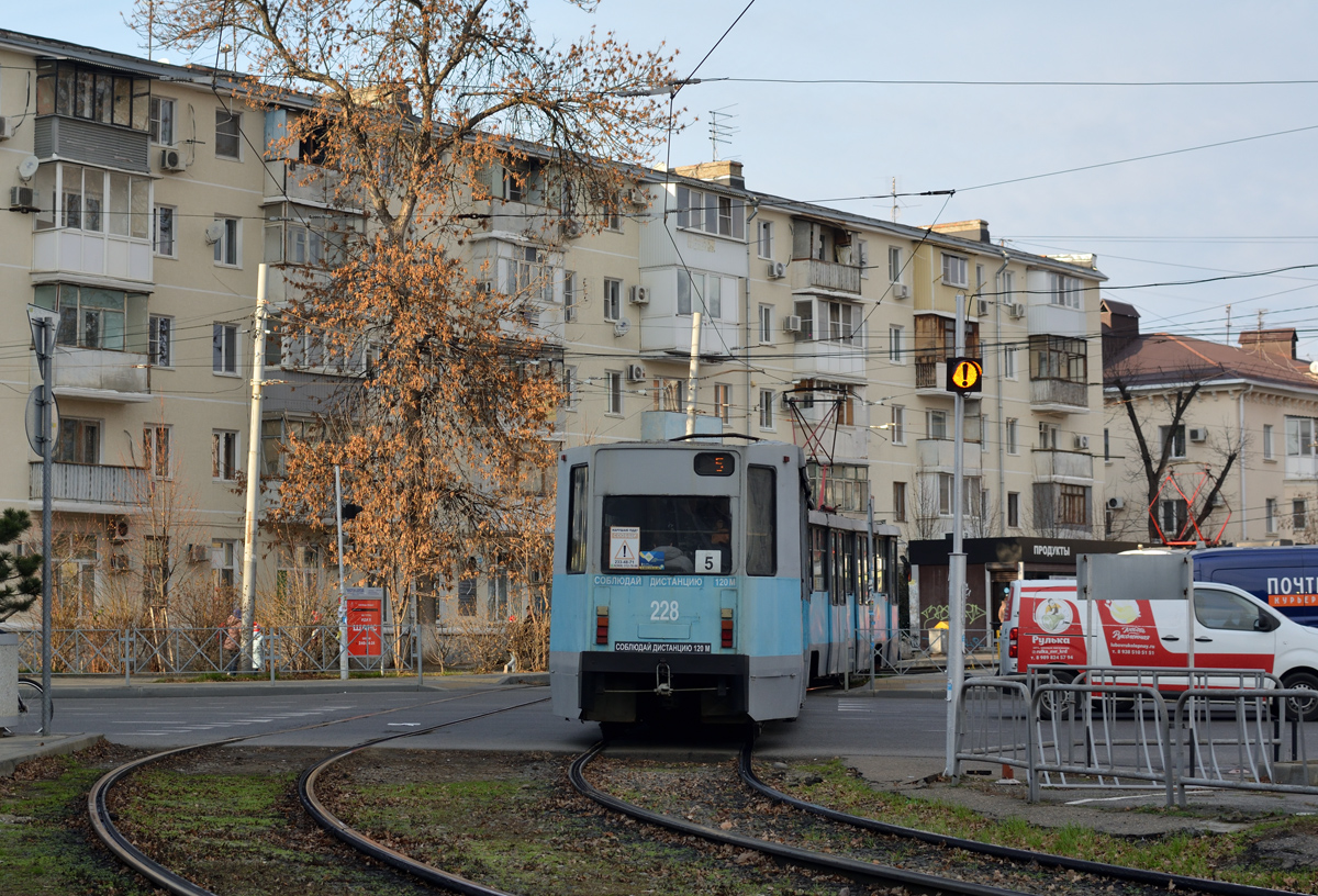Краснодар, 71-608К № 228