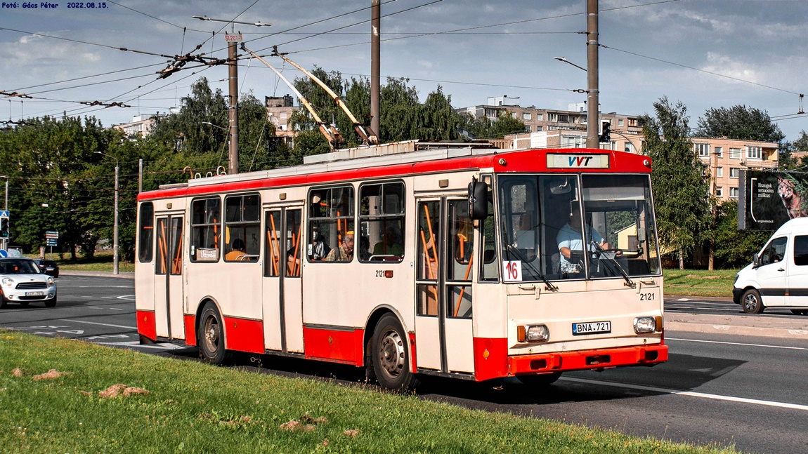 Вильнюс, Škoda 14Tr10/6 № 2121