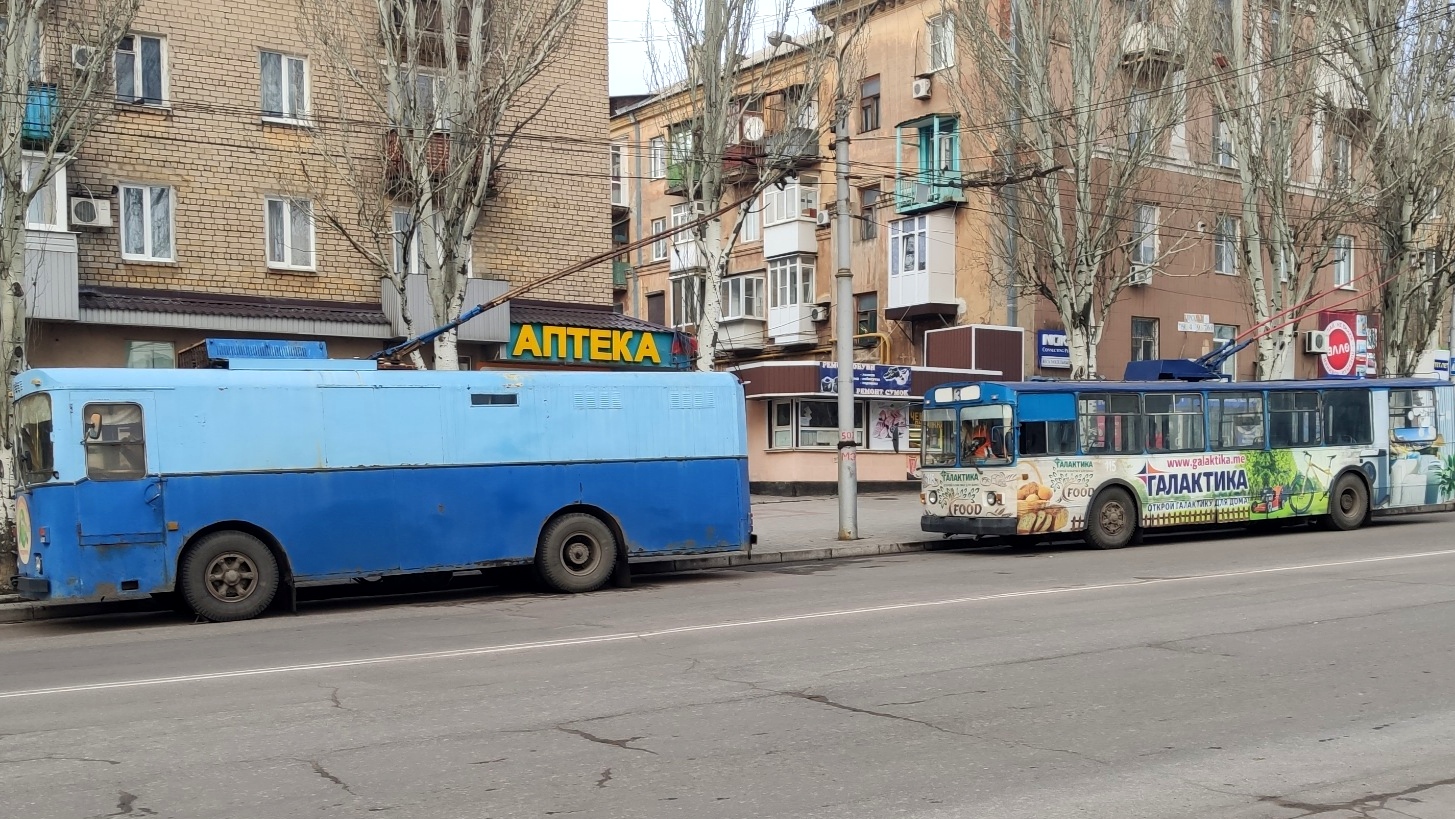 Макеевка, КТГ-1 № ТГ-09; Макеевка, ЗиУ-682В-012 [В0А] № 115