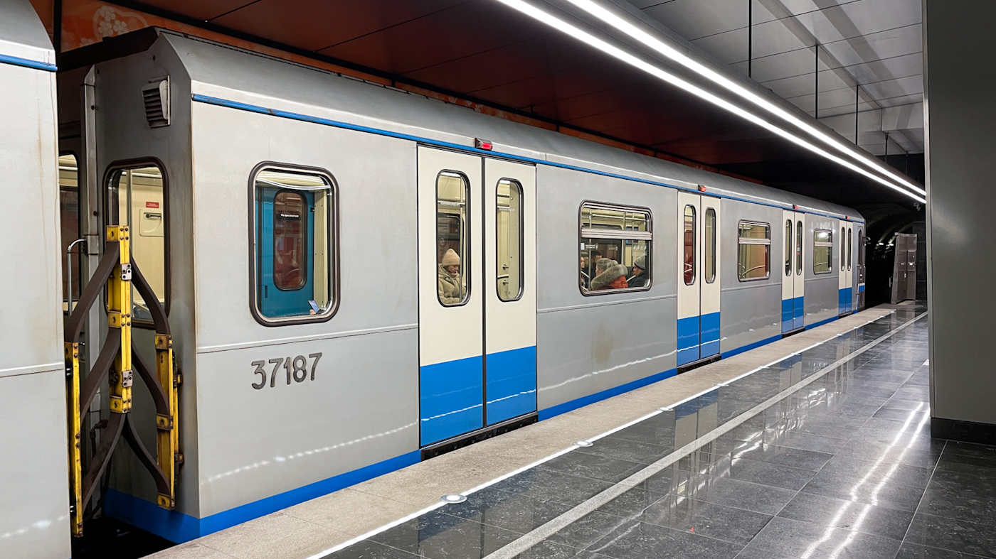 Москва, 81-760 № 37187