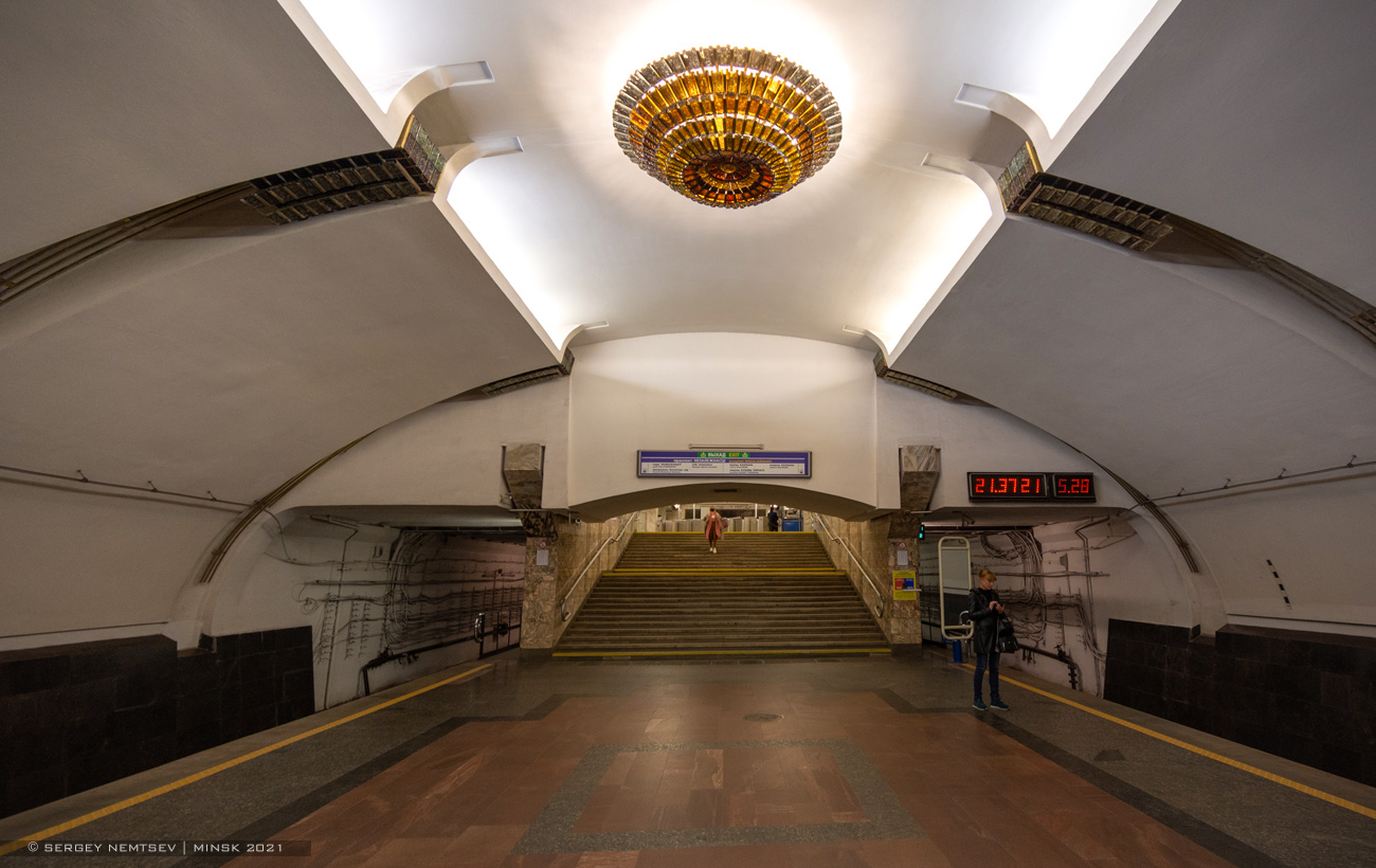 Минск — Метрополитен — [1] Московская линия