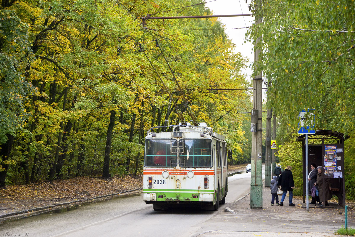 Penza, ZiU-682G-016.02 N°. 2038