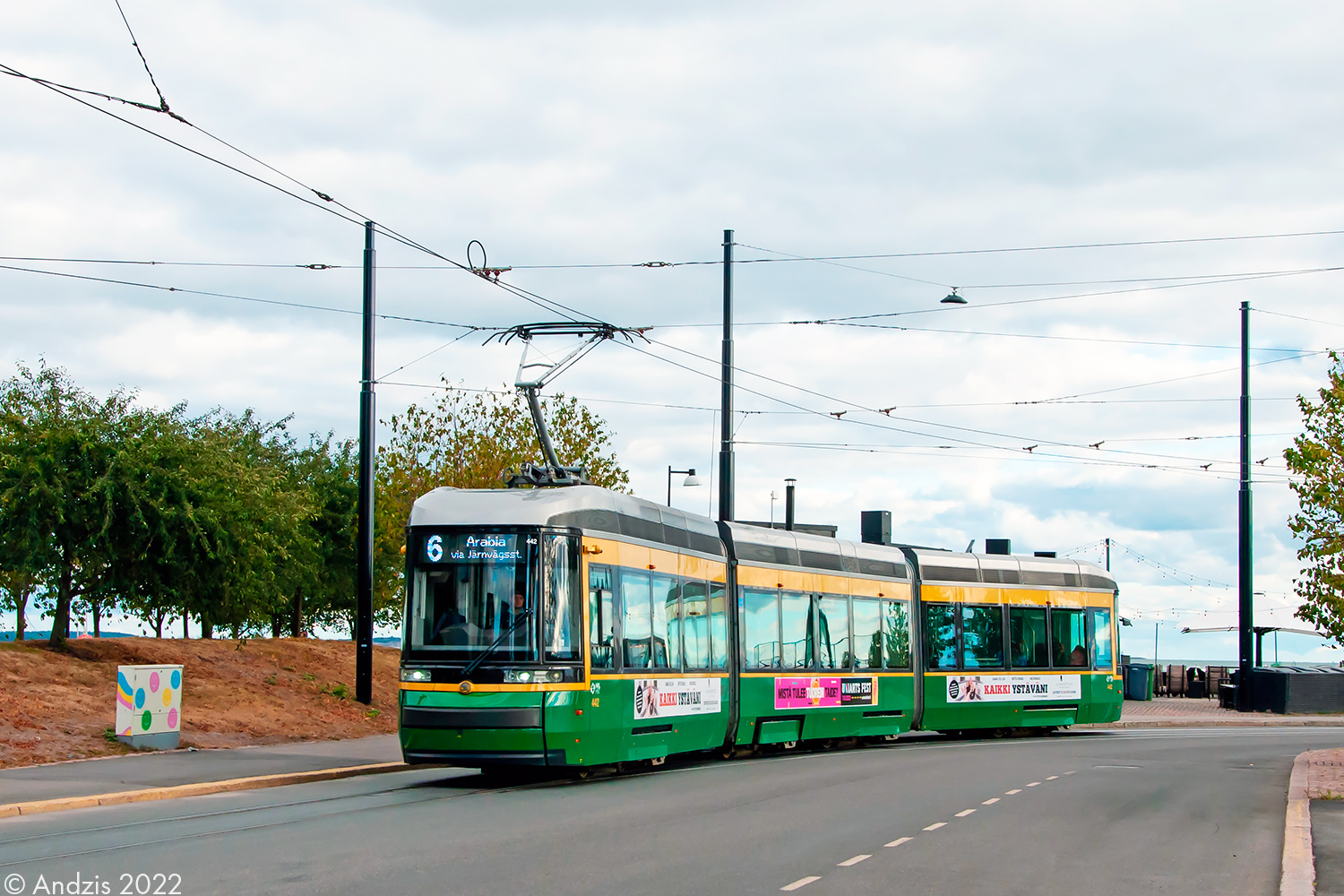 Хельсинки — Эспоо, Škoda ForCity Smart Artic MLNRV3 № 442