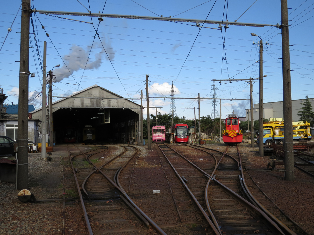 Такаока — Трамвайное депо