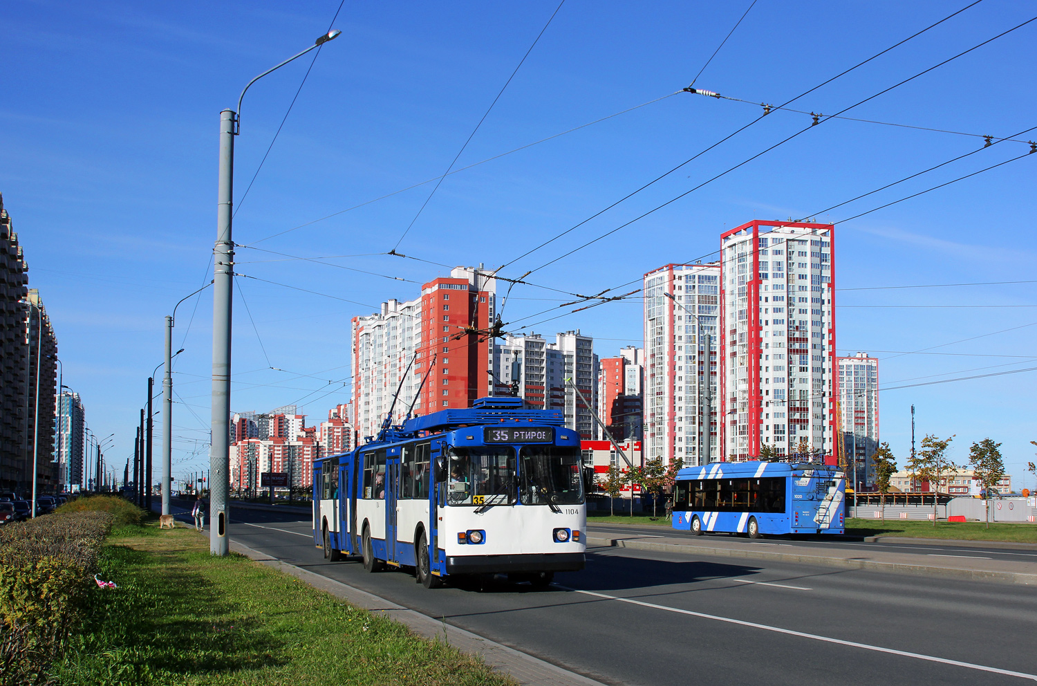 Sanktpēterburga, ZiU-683BM1 № 1104