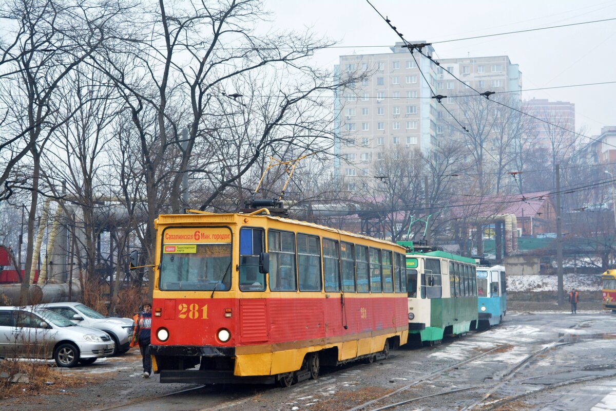 Владивосток, 71-605А № 281