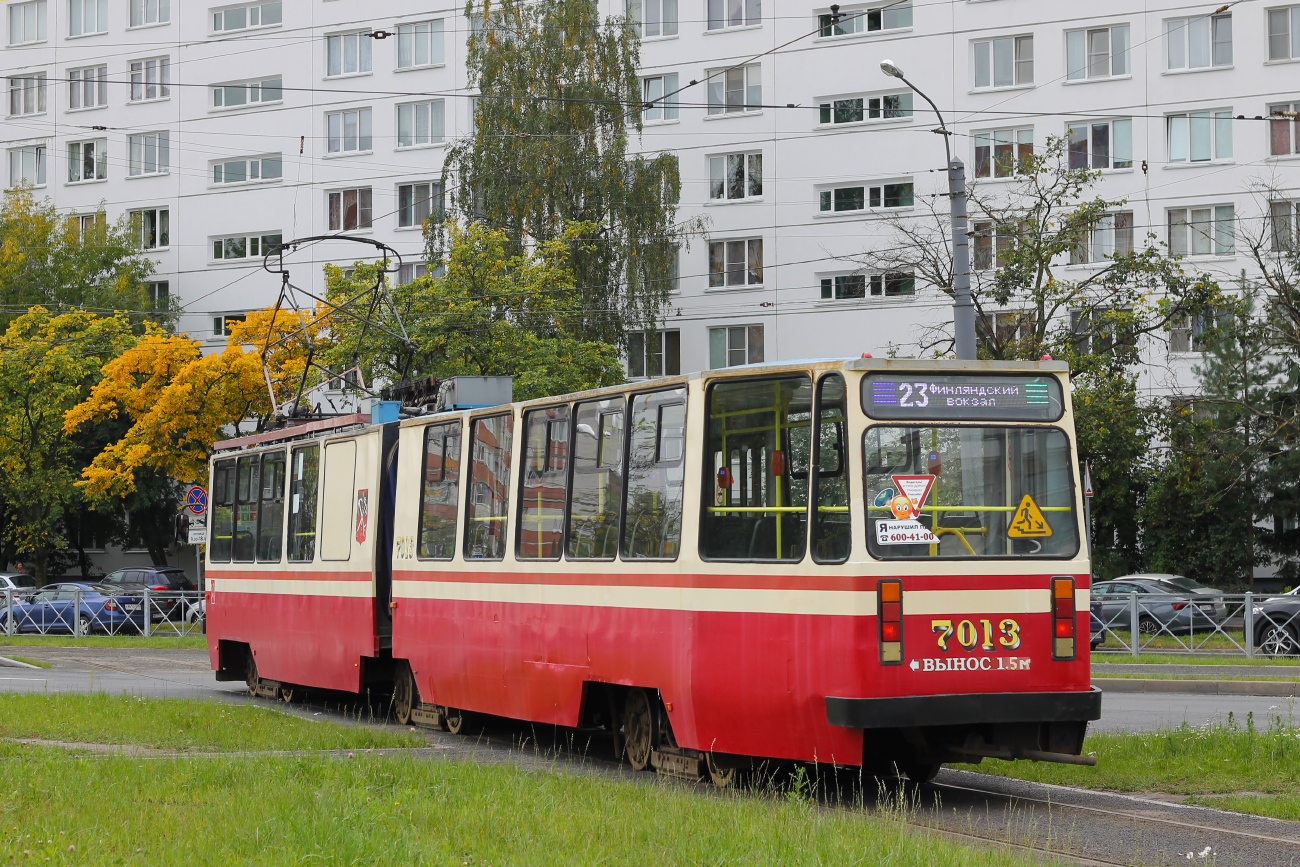 Санкт-Петербург, ЛВС-86К № 7013