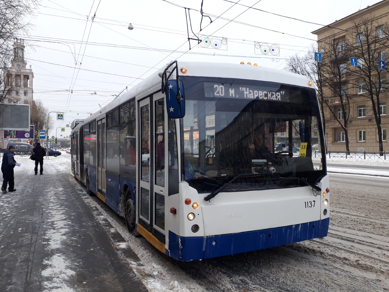 Sankt Petersburg, Trolza-6206.01 “Megapolis” Nr. 1137