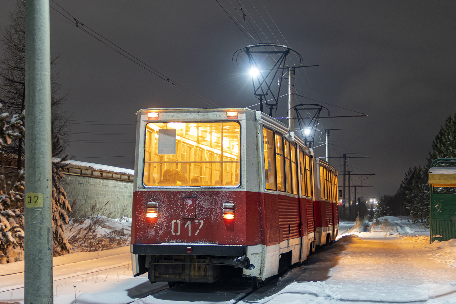 Усть-Илимск, 71-605 (КТМ-5М3) № 017