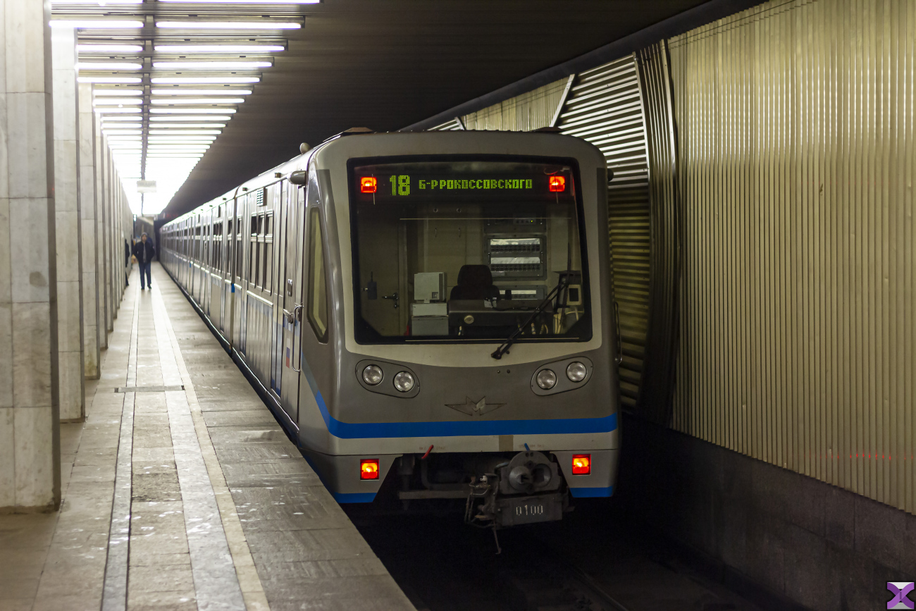 Москва, 81-740.1 «Русич» № 0100