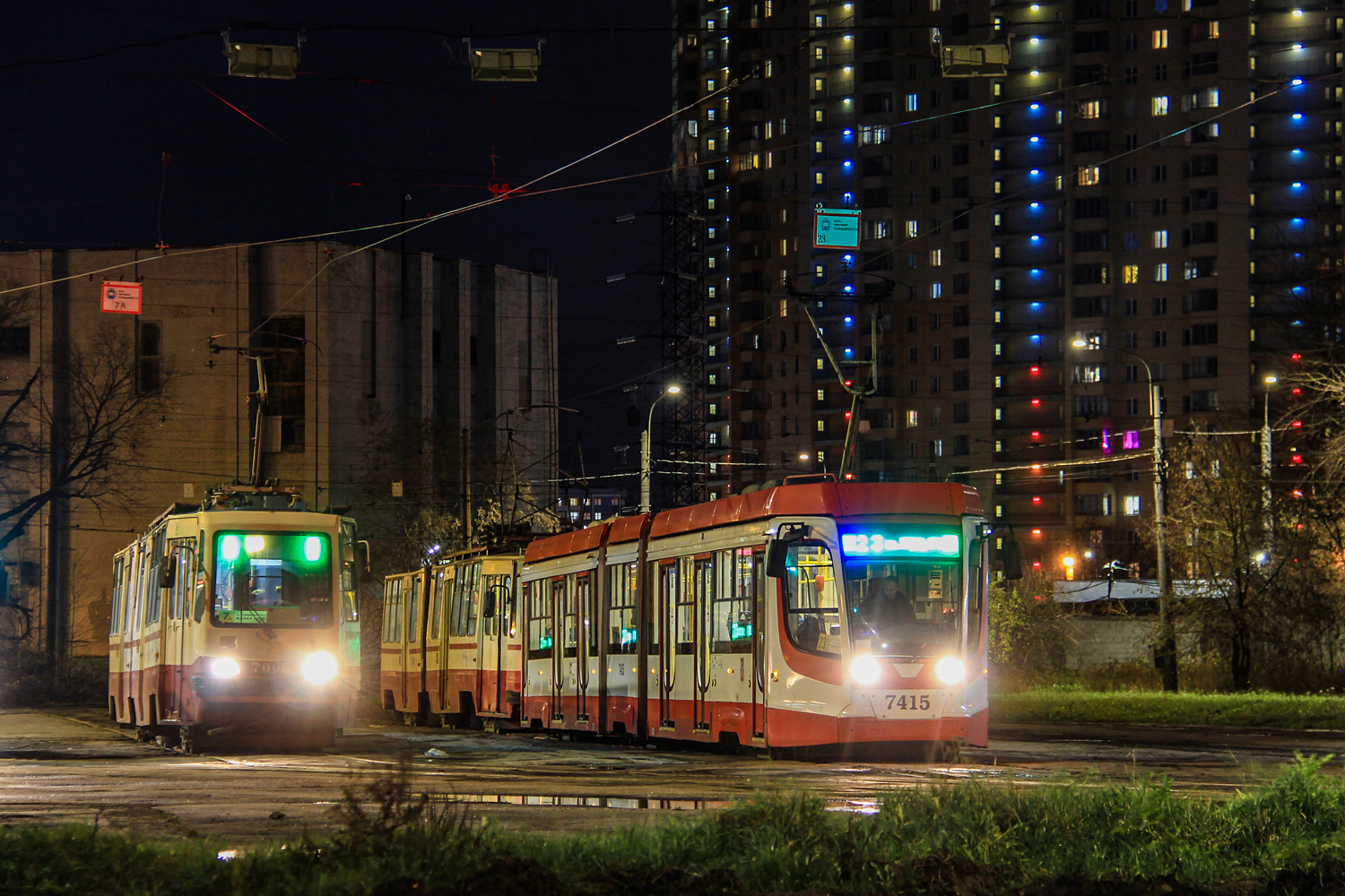 Санкт-Петербург, ЛВС-86К № 7005; Санкт-Петербург, 71-631 № 7415