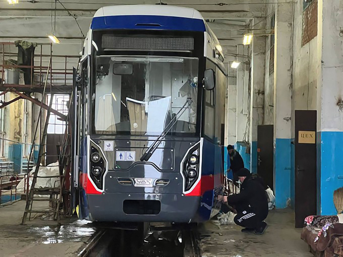 Владикавказ, 71-412 № 461