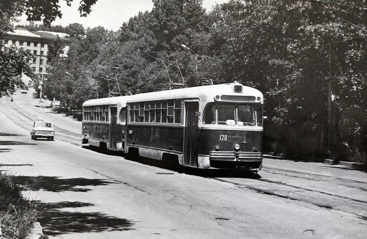 Хабаровск, РВЗ-6М2 № 128