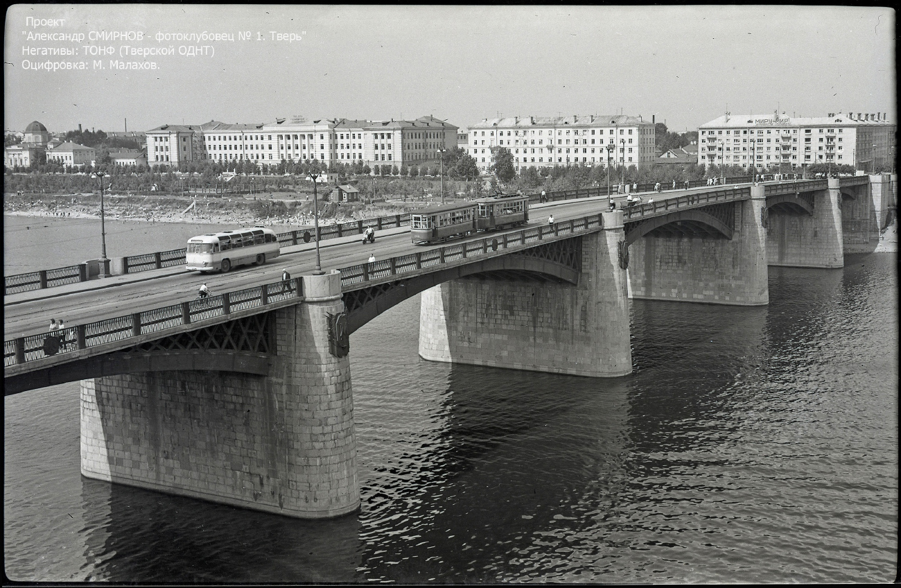 Tver, M — 140; Tver — Old photos (1917–1991); Tver — Streetcar lines: New Volzhsky Bridge