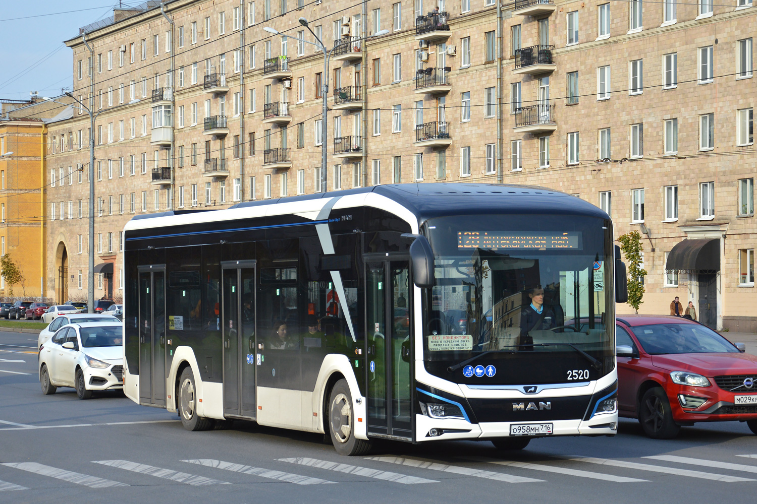 Санкт-Петербург, MAN 12C Lion's City 12 E NL367 № 2520