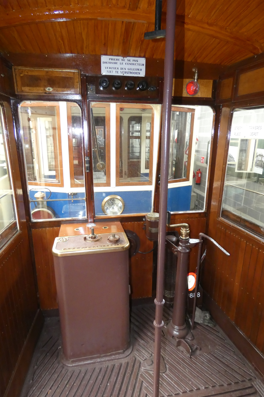 Тюэн, Двухосный моторный Franco-Belge № 9888