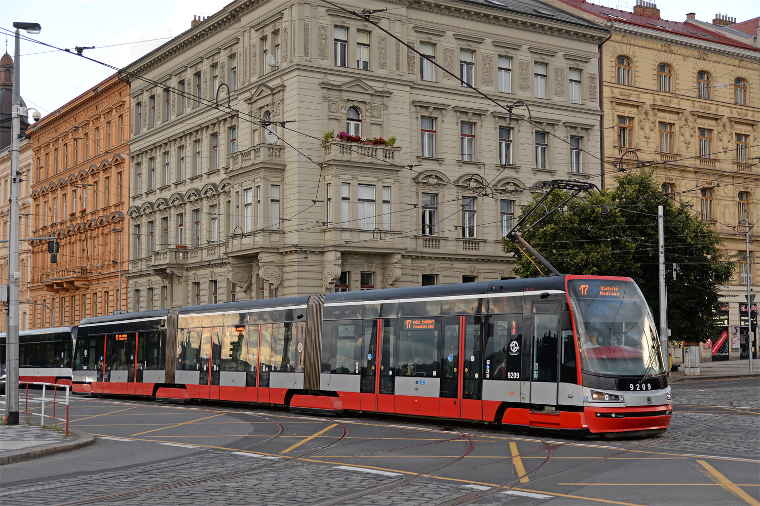 Praha, Škoda 15T1 ForCity Alfa Praha № 9209