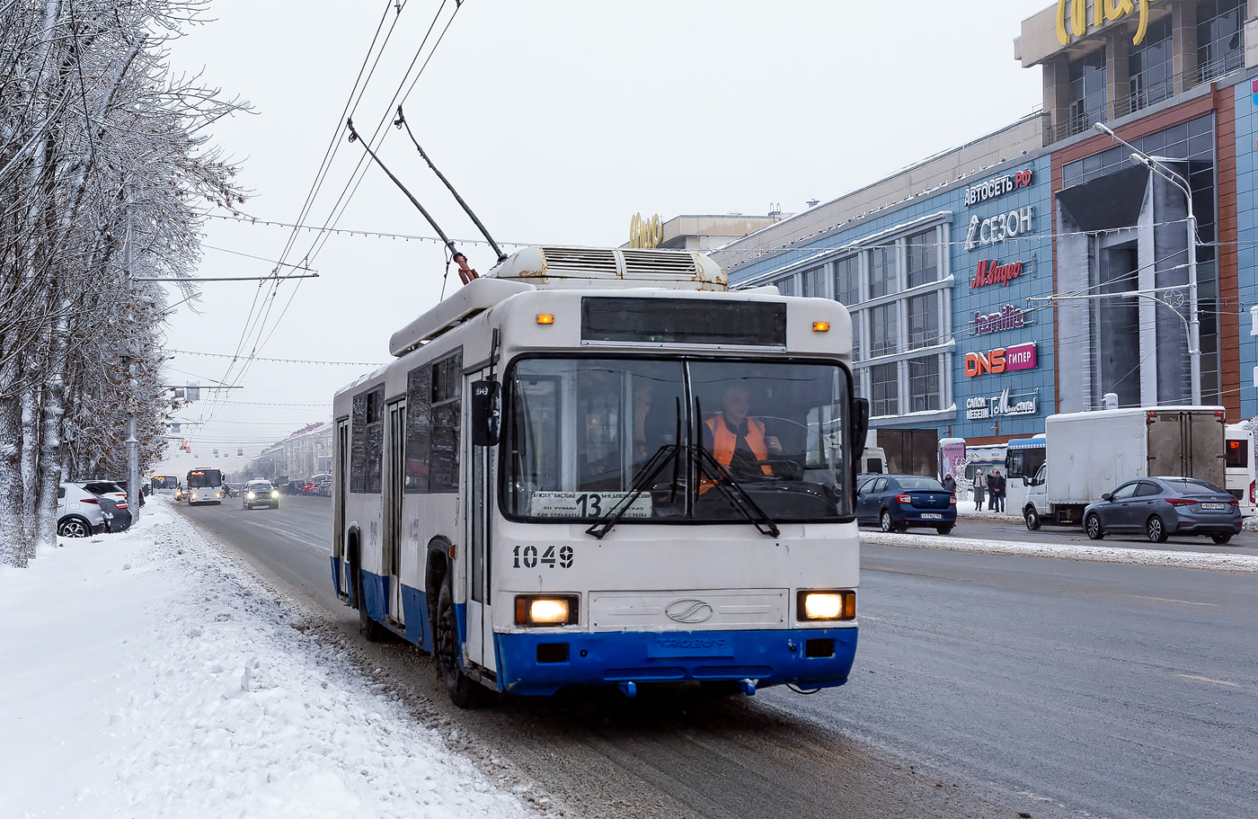 Уфа, БТЗ-52764Р № 1049