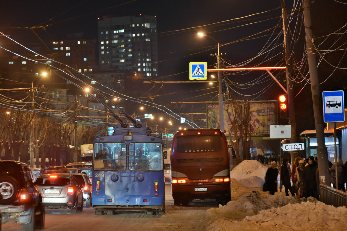 Владивосток, ЗиУ-682Г-016.02 № 249; Владивосток — Разные фотографии