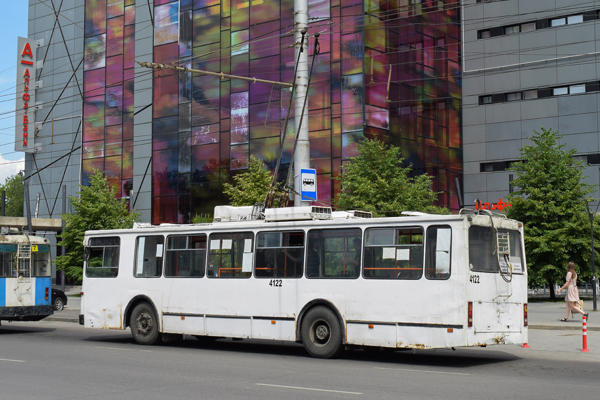 Барнаул, БКМ-20101 БТРМ № 4122