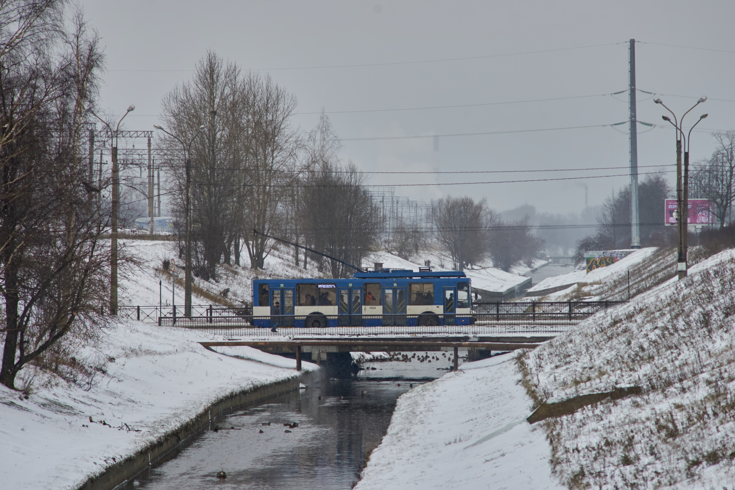 Санкт-Петербург — Мосты; Санкт-Петербург — Троллейбусные линии и инфраструктура