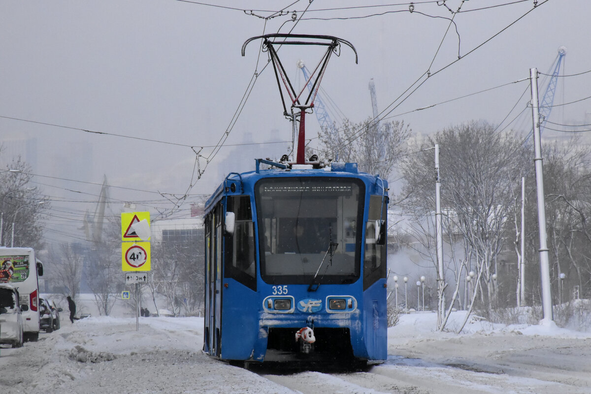 Владивосток, 71-619К № 335; Владивосток — Снегопады