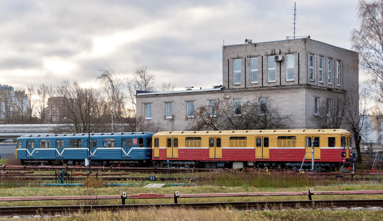 Санкт-Петербург, Ема-502 № 6587; Санкт-Петербург, 81-581 № ЭКА-01 (10260)