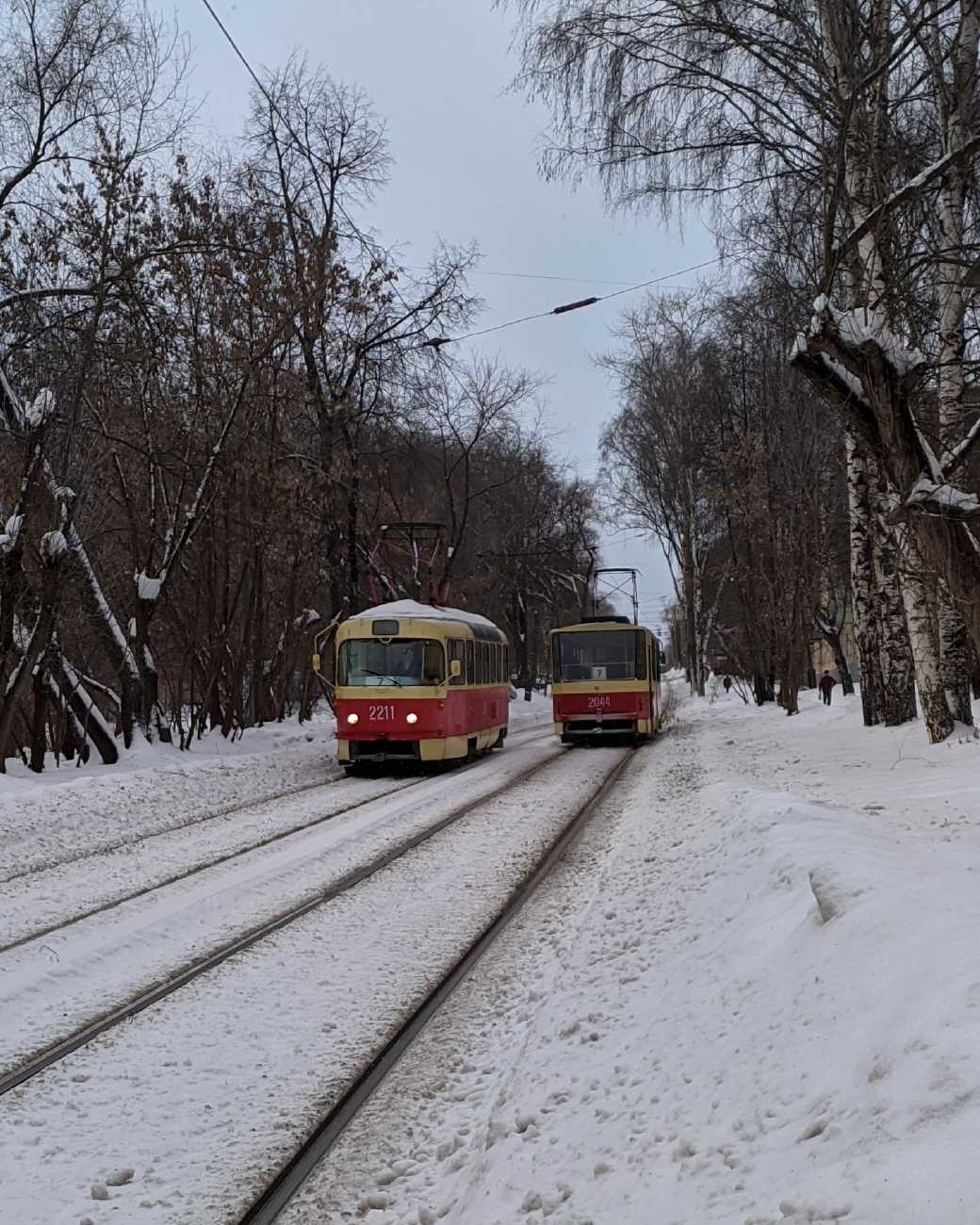 Ижевск, Tatra T3SU № 2211; Ижевск, Tatra T6B5-RA № 2044