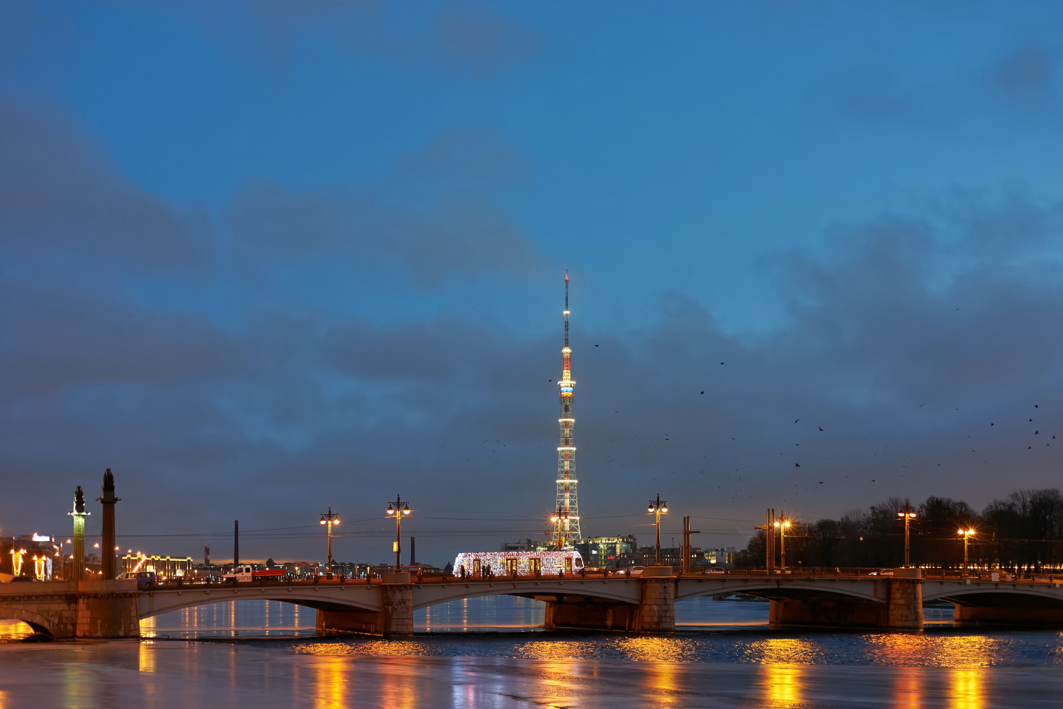 Санкт-Петербург — Мосты; Санкт-Петербург — Трамвайные линии и инфраструктура