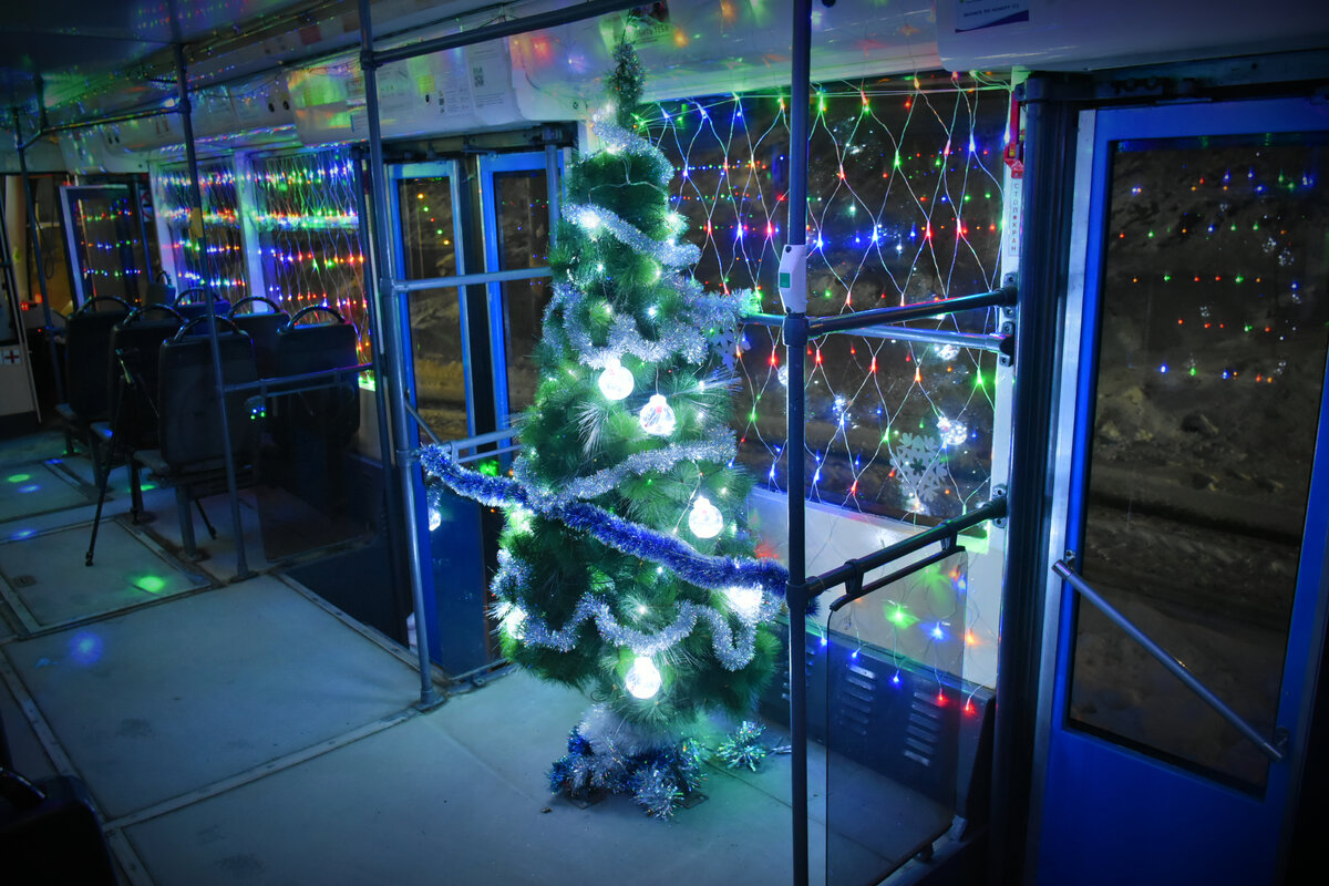 Владивосток, 71-619КС № 332