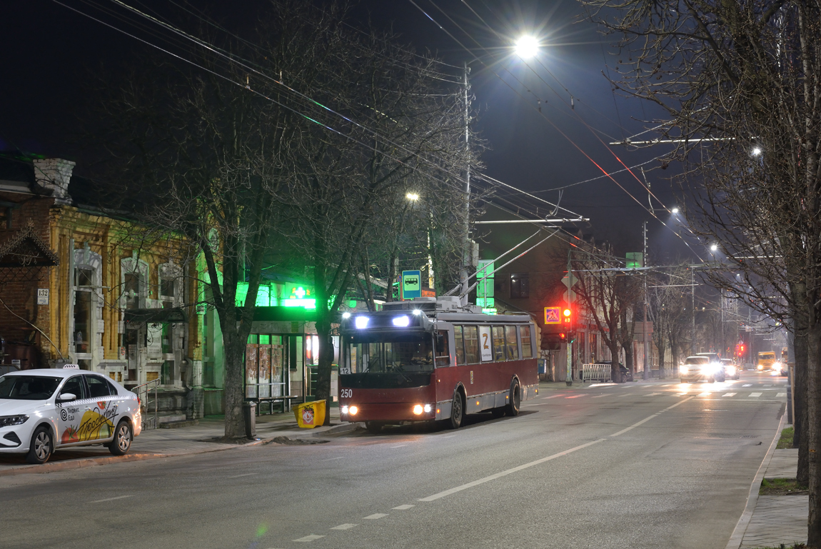 Краснодар, ЗиУ-682Г-016.04 № 250