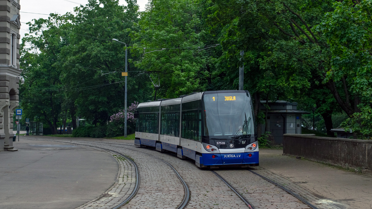 Riga, Škoda 15T2 ForCity Alfa Riga Nr. 57528