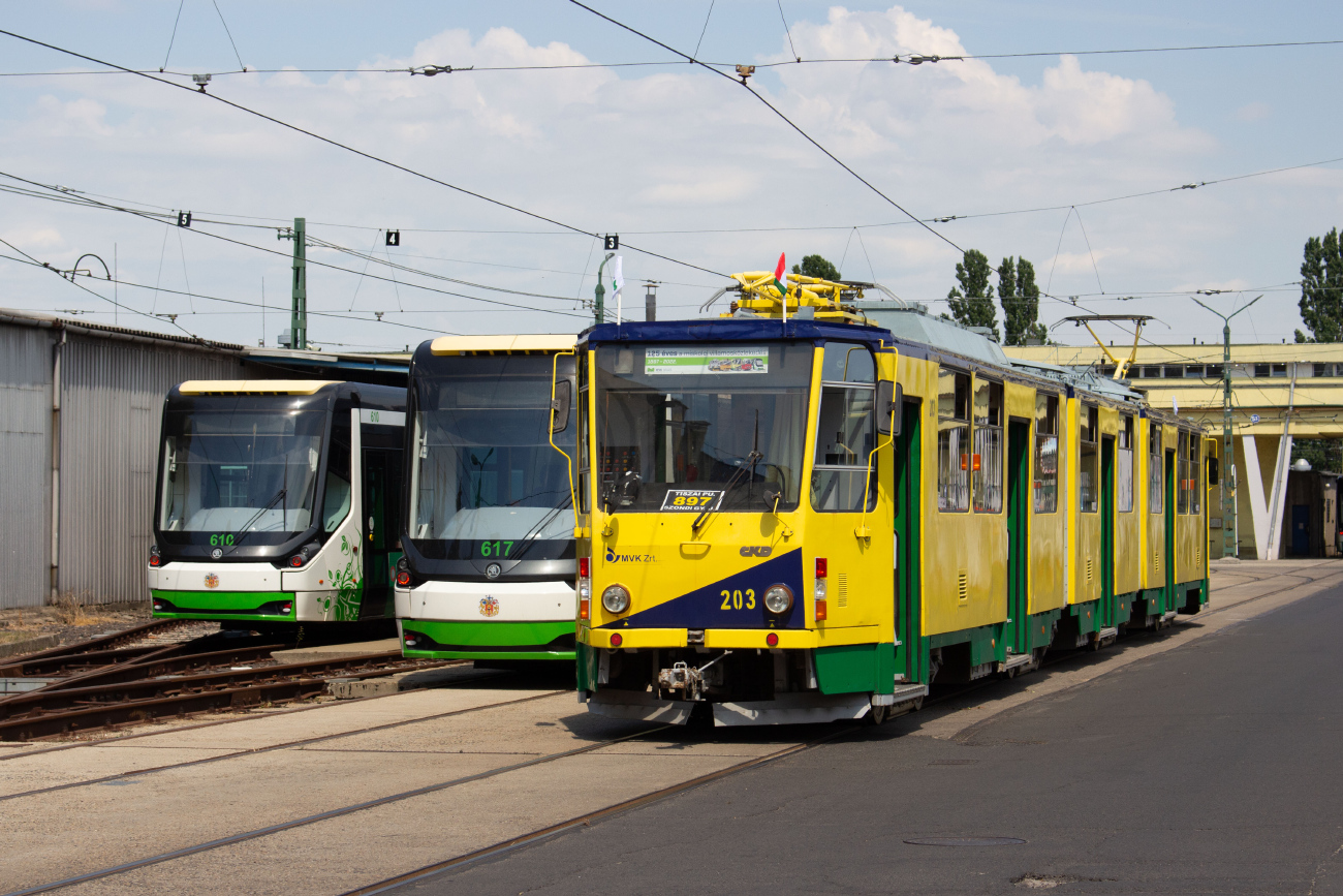 Мишкольц, Tatra KT8D5 № 203; Мишкольц, Škoda 26T ForCity Classic № 617; Мишкольц, Škoda 26T ForCity Classic № 610