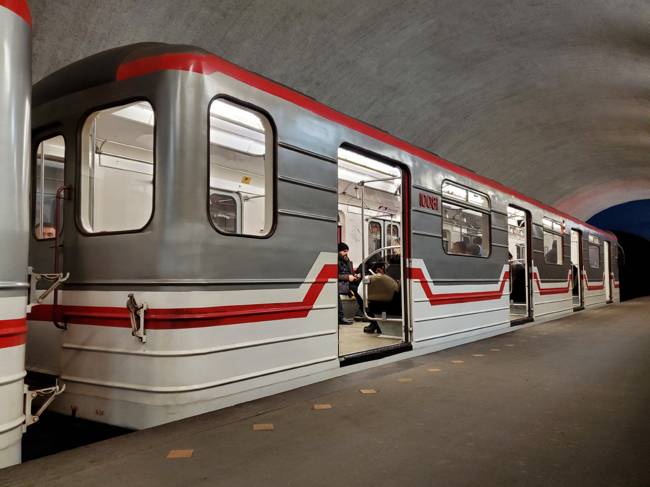Tbilisi, 81-717M № 10081