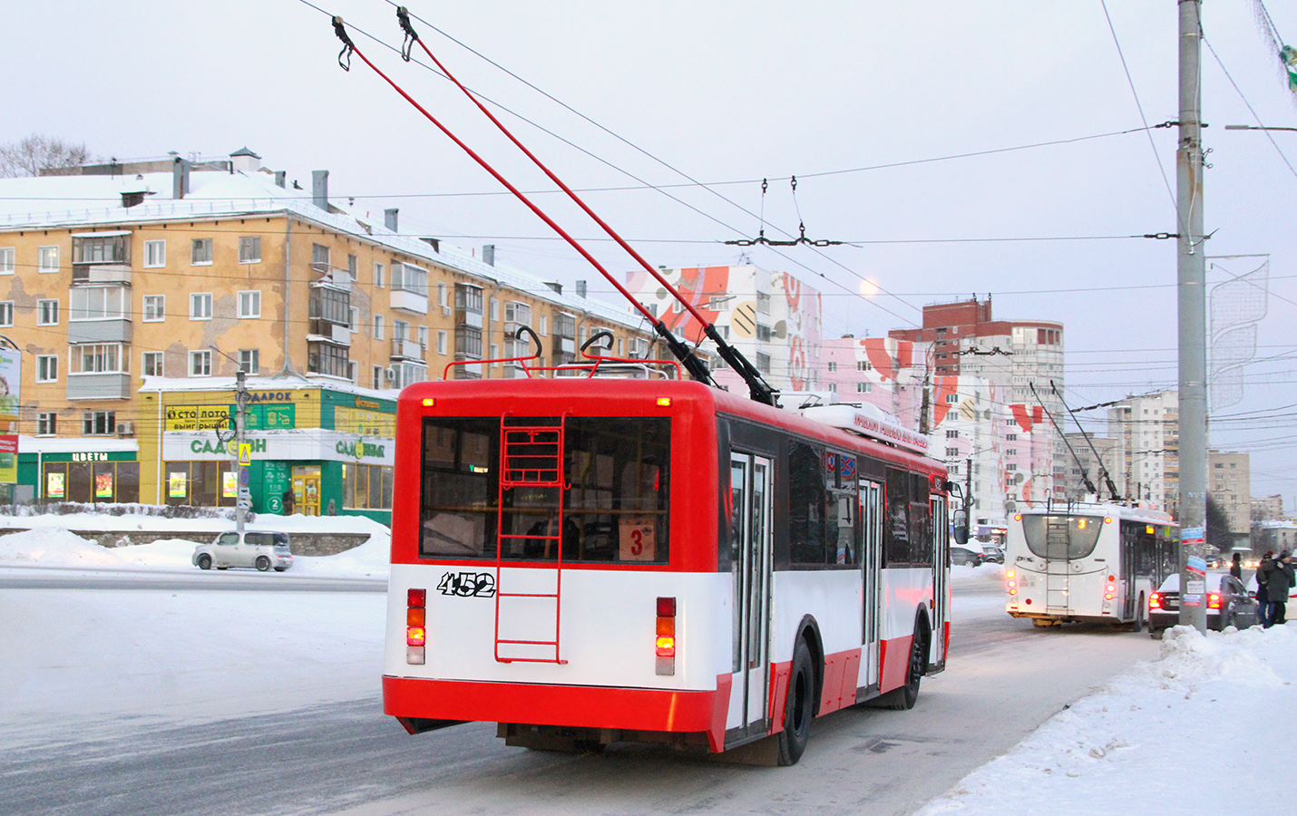 Киров, БТЗ-52764Р № 452