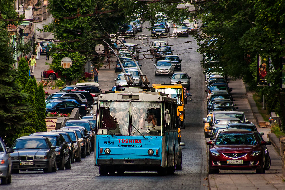 Львов, Škoda 14Tr89/6 № 551
