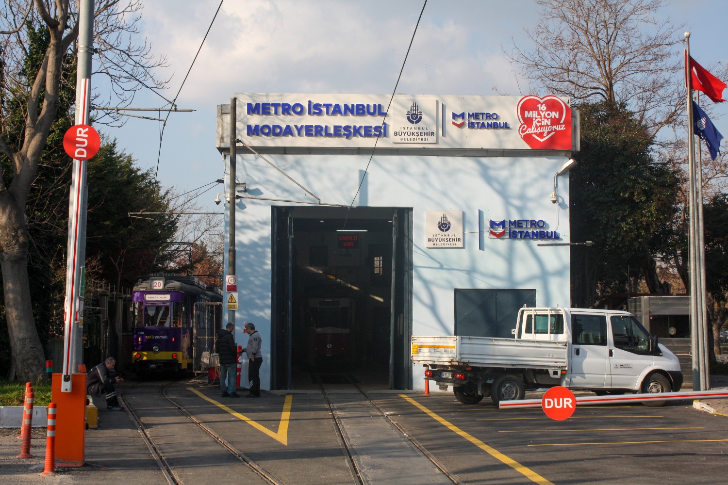 Istanbul — T3 Narrow-gauge tram line (Kadıköy — Moda) — Miscellaneous photos